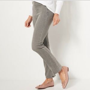 NYDJ Pull on Gray Spanspring slim bootcut Jeans M (6-8-10) no tags worn twice